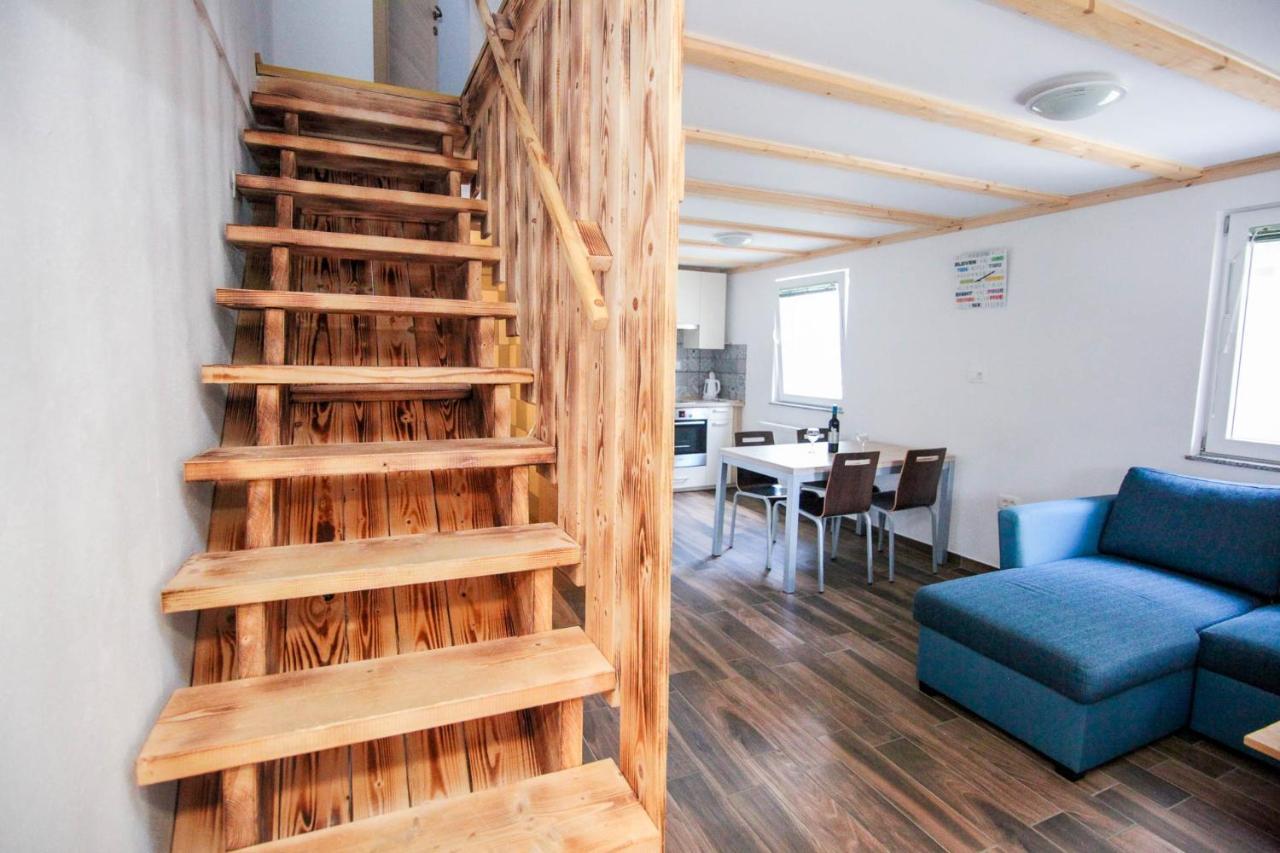 Apartmaji Pri Kozmavo - Little House Bohinj Exterior photo