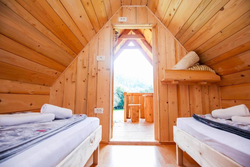 Apartmaji Pri Kozmavo - Little House Bohinj Exterior photo